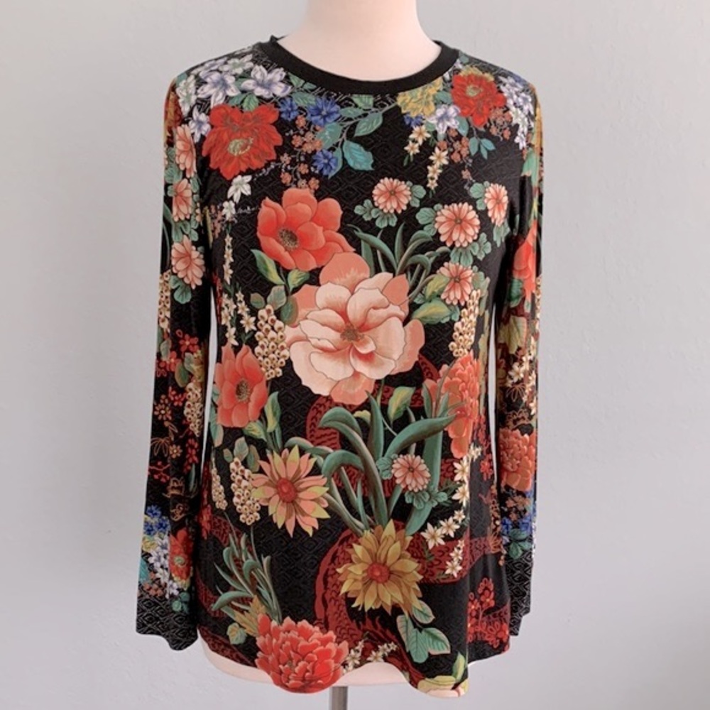 Johnny Was Floral Babuska Favorite Crewneck Tee - Picture 4 of 11